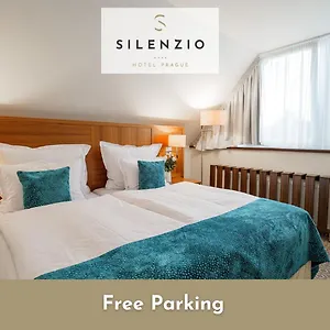 silenzio.praguehotelsweb.com/